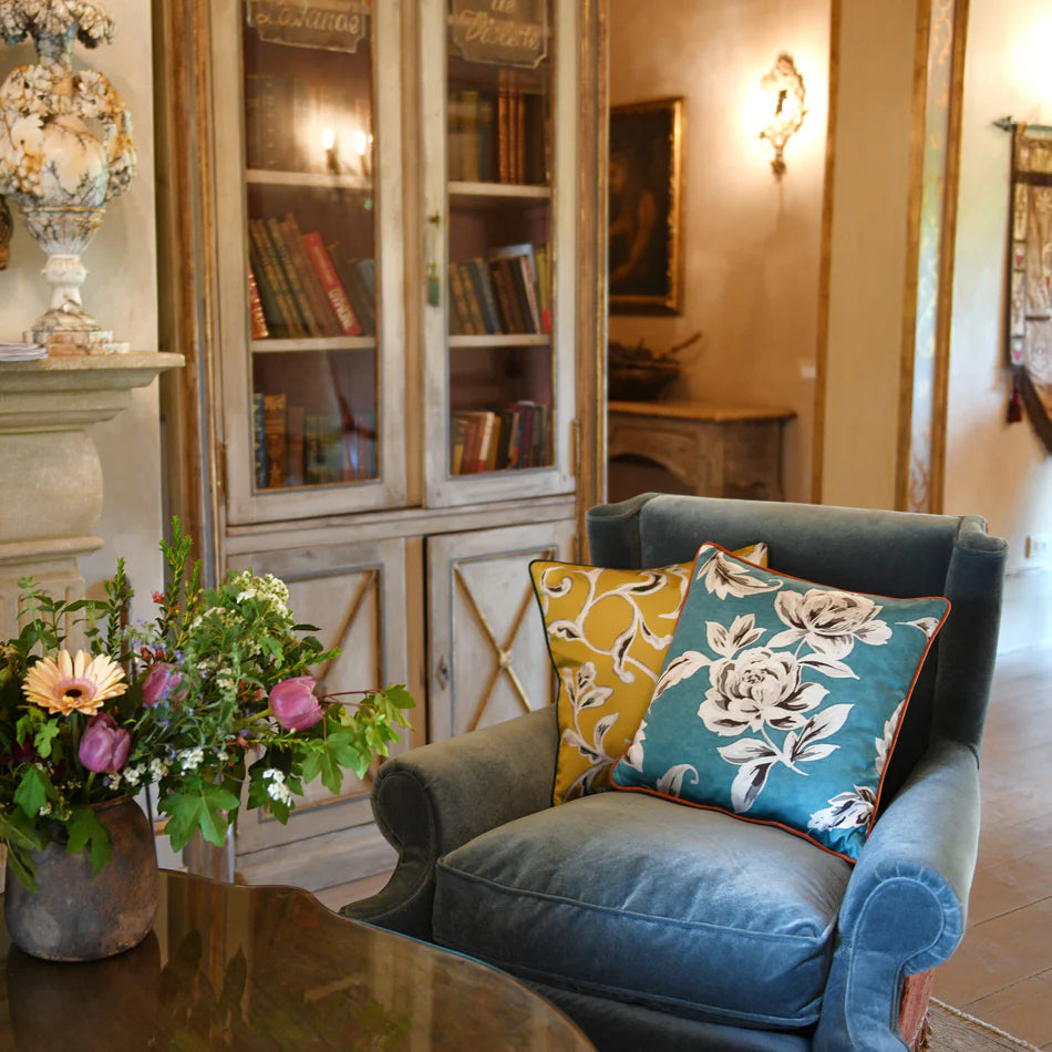 Holiday Home Makeover: Tips for Transforming Your Space with Cozy, Stylish Decor