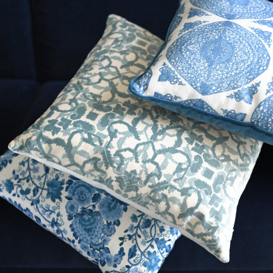 Ornamento Pillow